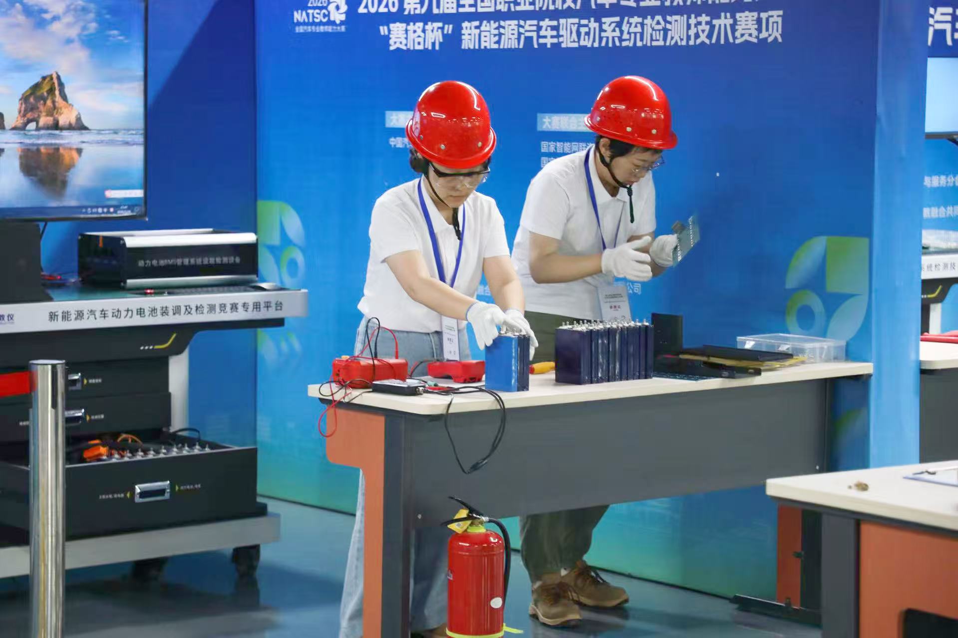 NATSC 2026 | “赛格杯”新能源汽车驱动系统技术赛项圆满完赛